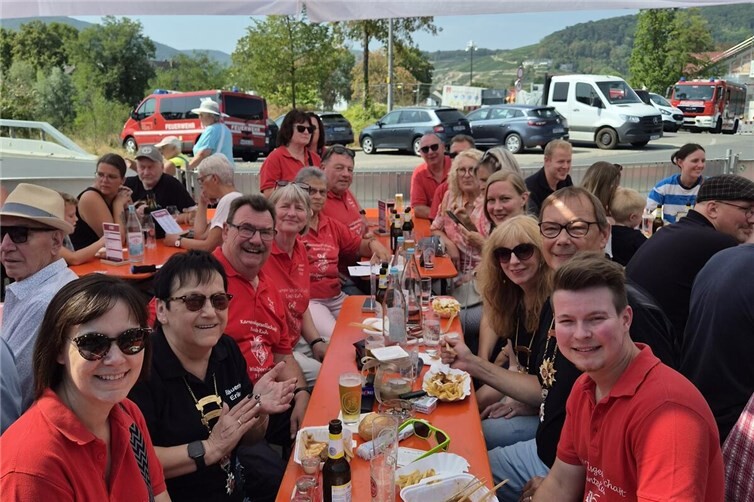 KG „Bunte Kuh“ zu Gast beim Sommerfest der Feuerwehr Ahrweiler