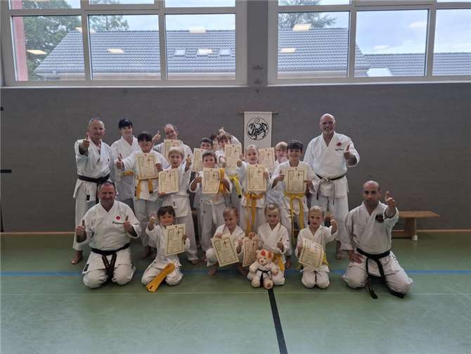 Karatekids vom 1. Karate Dojo Remagen 