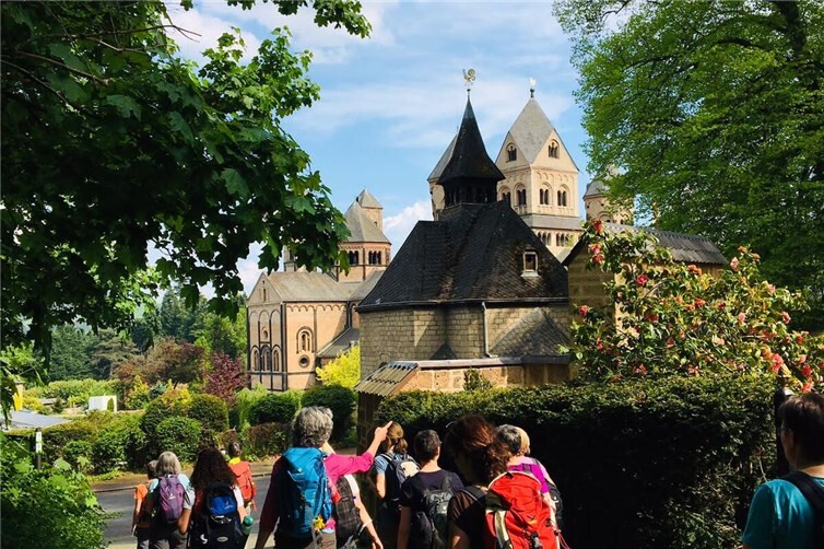 Ökumenische Frauenpilgerwanderung 2026 nach Maria Laach