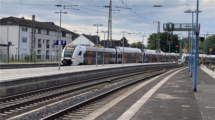 Streckensperrung am 15.07.: Bahnverkehr am Rhein massiv eingeschränkt 