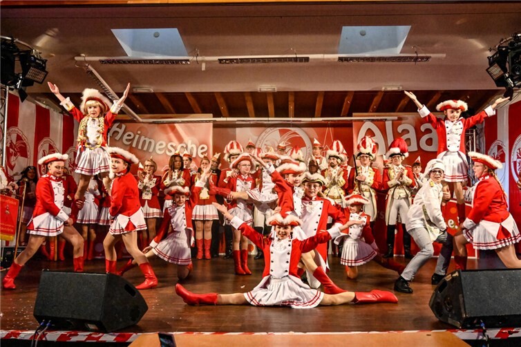 Ein buntes Feuerwerk für den närrischen Nachwuchs