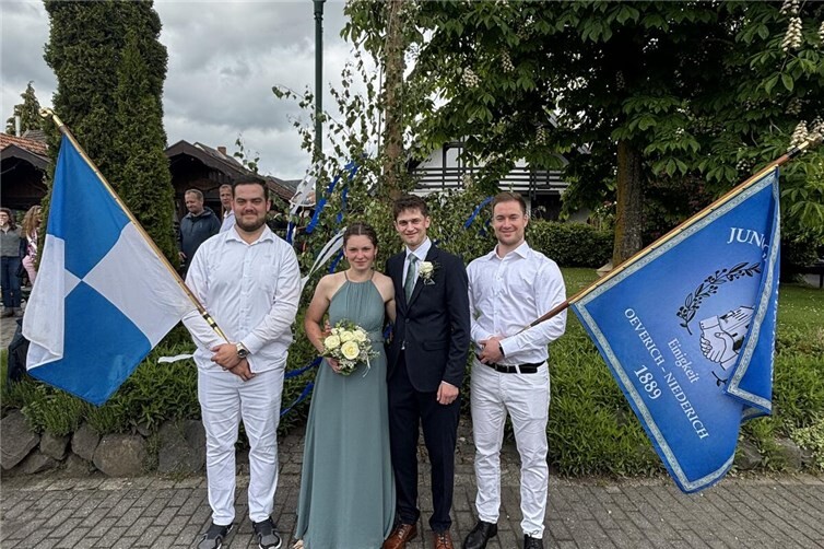Maikirmes 2026 in Oeverich stärkt Dorfgemeinschaft mit Festumzug