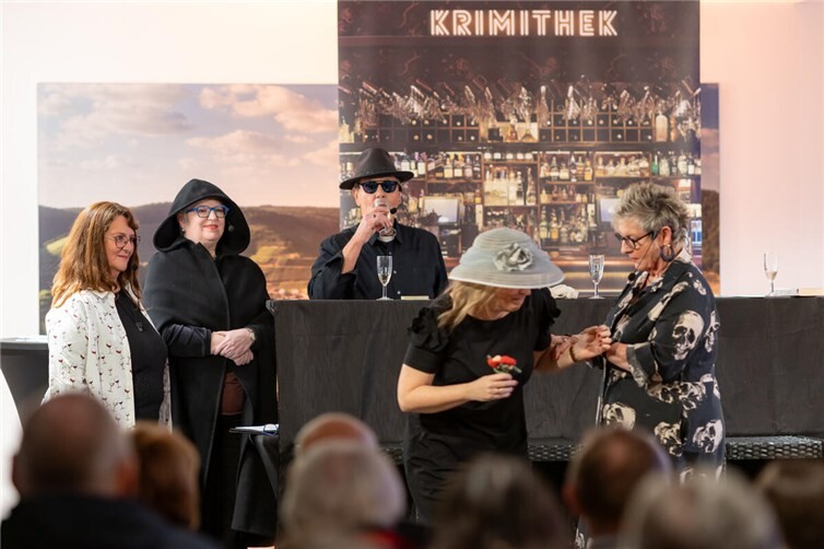 „Krimithek“ begeistert mit literarischem Leichenschmaus
