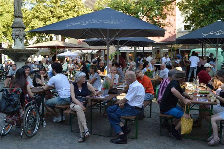Remagen: LebensKunstMarkt lockte mit mediterranem Flair 