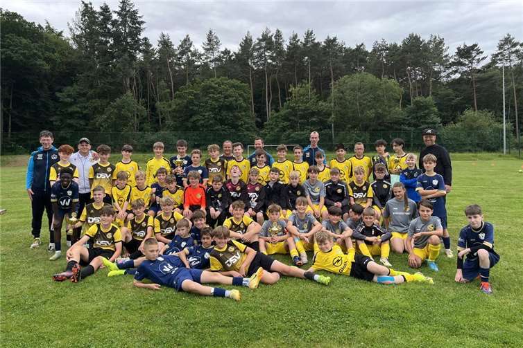 D-Jugend beim Getränke Visang-Cup in Vettelhoven 