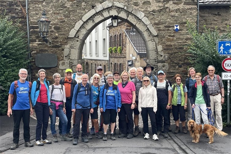 Lauftreff-Wanderung über die AhrSchleife WeinBergBlicke