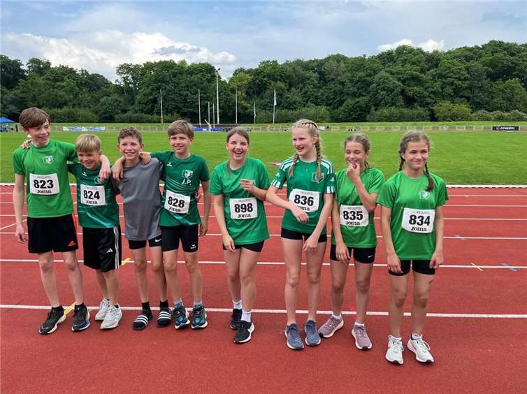 Staffel mit neuer 3x800m-Bestzeit 