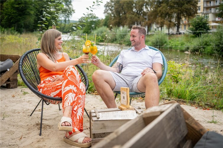Pop-up-WeinLounge  bis Ende Juli geöffnet