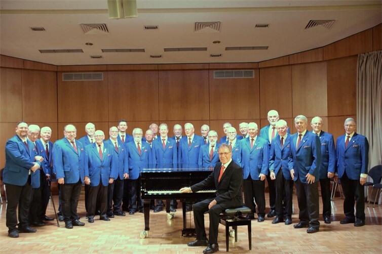 Männerchor Bachem begeistert im Augustinum Bad Neuenahr mit abwechslungsreichem Konzert