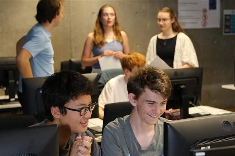 Künstliche Intelligenz am Campus Remagen hautnah erleben