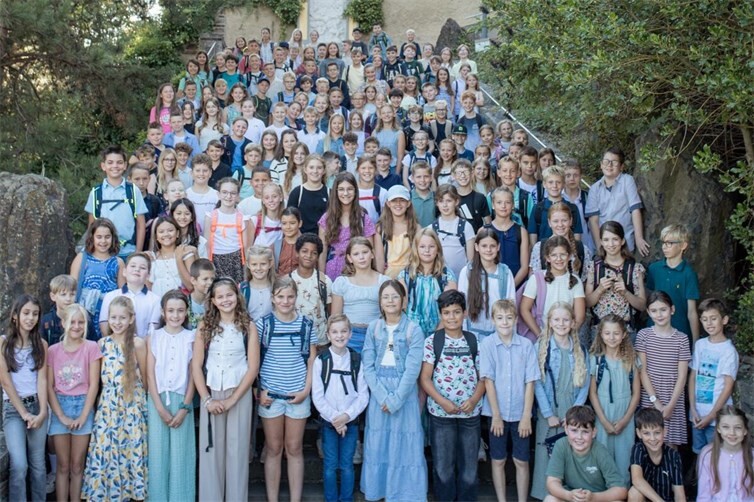 „Gott geht mit“ - Feierliche Einschulung an den Schulen des Calvarienbergs