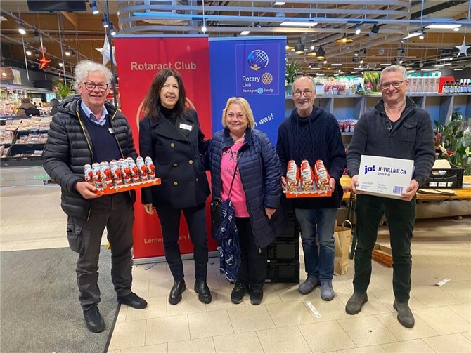 Über 80 Kisten Lebensmittel für die örtlichen Tafeln gesammelt