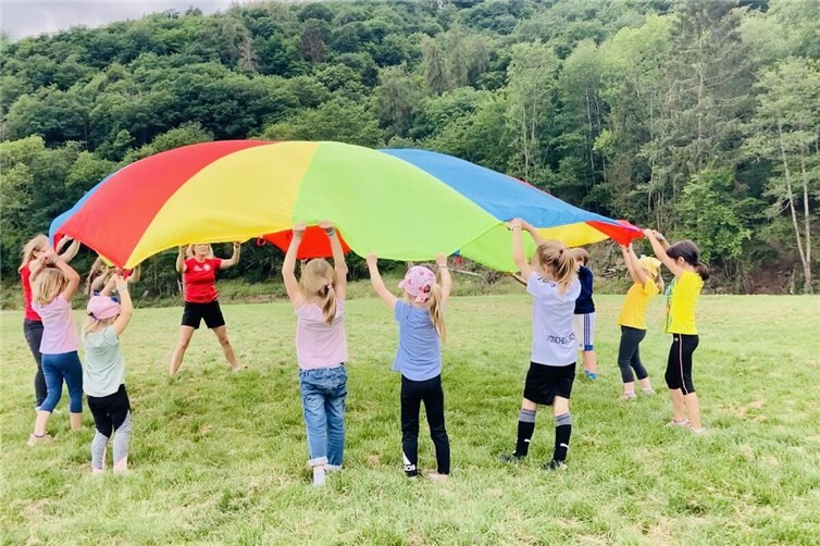 Spielefest für Kinder von 6 bis 14 Jahren in Hönningen