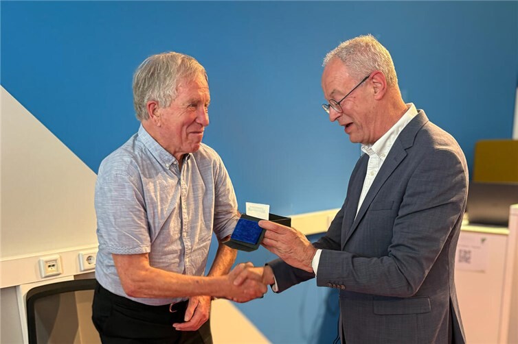 Erno Mahler erhält Walther-Lonnes-Plakette in Bad Neuenahr