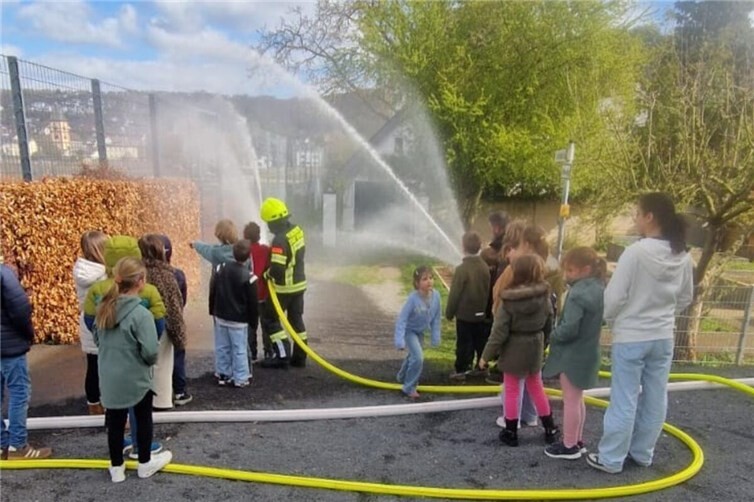 Osterferien Blaulichtprogramm für Kinder in Remagen erleben