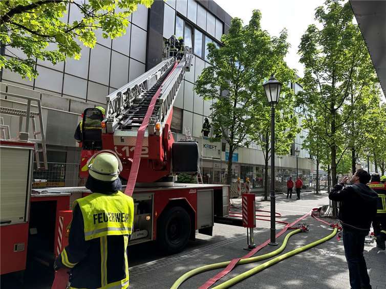 Die Außenfassade geriet in Brand 