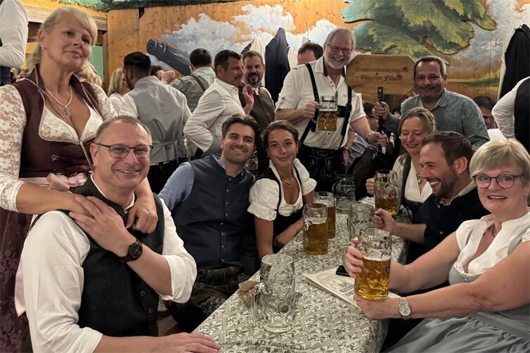 Oktoberfest 2026: Bölinger Armbrustschützen bei der Deutschen Meisterschaft in München