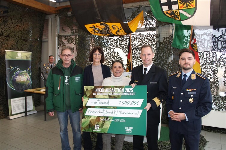 Jahresempfang am Bundeswehr-Standort Grafschaft: Spende der Stiftung Ahrtal unterstützt Kinderschutzbund Ahrweiler