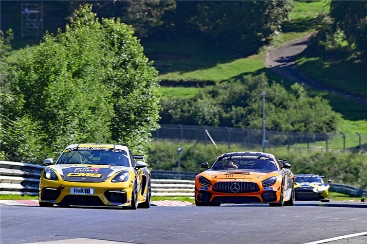 NLS-Lauf 6: Fotofinish nach Hitzeschlacht am Nürburgring