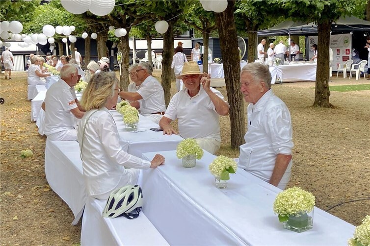 Deutsche Tennis-Seniorenmeisterschaften in Bad Neuenahr mit besonderem White Day-Ambiente