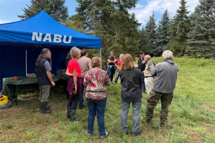 NABU Ahrweiler feiert Sommerfest in der Swistbachaue mit Naturschutzprogrammen