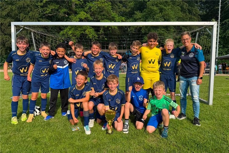 Internationaler Getränke Visang Cup 2026 in Vettelhoven begeistert mit spannendem Jugendfußball