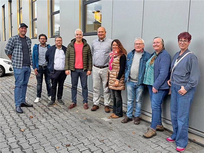 Lehrschwimmbecken besichtigt