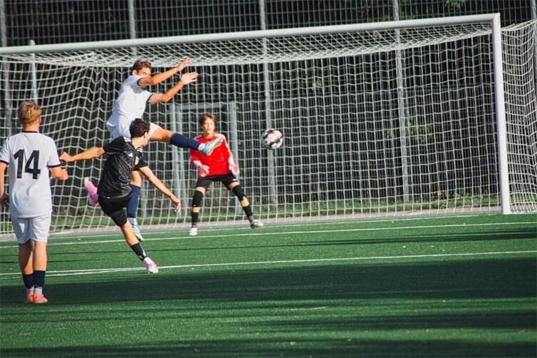 JSG Grafschaft C-Jugend: Spannende Spiele in Bezirksliga mit Heimspiel-Enttäuschung