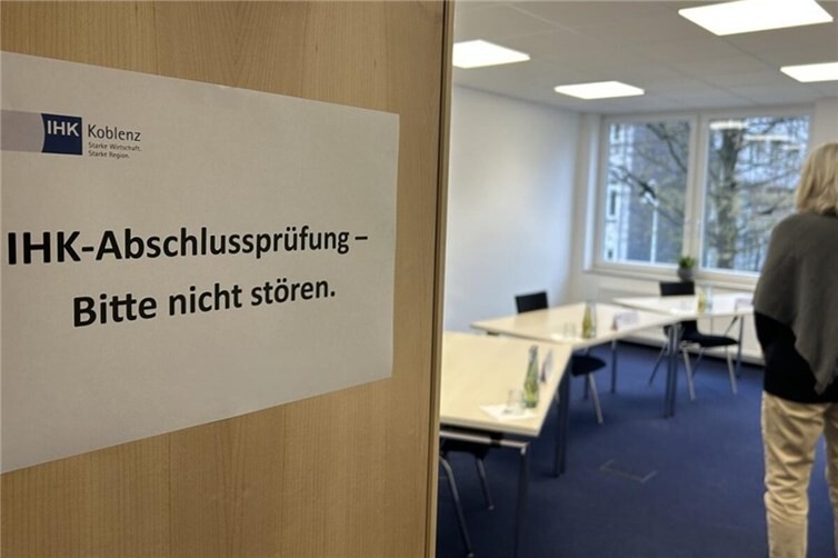 IHK Koblenz erweitert Prüfungsangebot für kaufmännische Berufe im Kreis Ahrweiler ab 2026