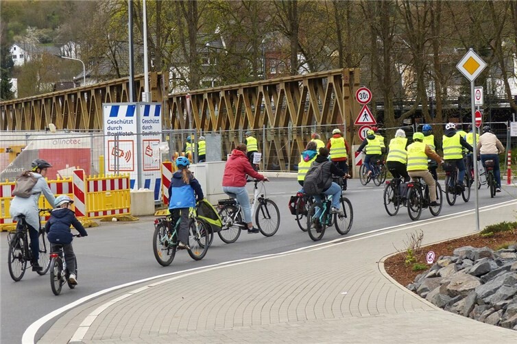 Fahrraddemo in Bad Neuenahr: Mobilitätswandel im Ahrtal fördern