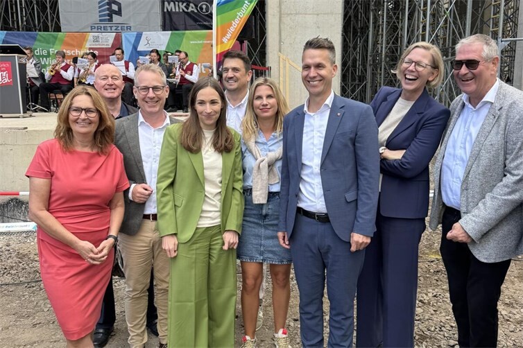 Richtfest in Bad Neuenahr-Ahrweiler: Bedeutung des Kurpark-Wiederaufbaus für Tourismus und Kultur