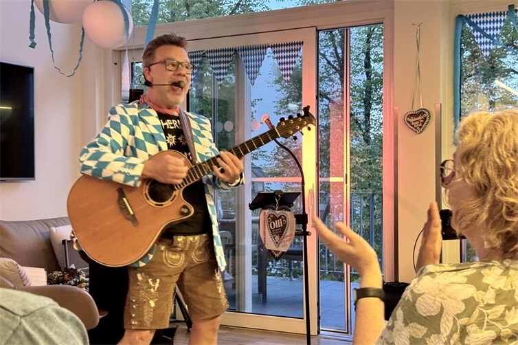 Löffelpolka und Polonaise beim Oktoberfest im Hospiz