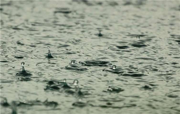 Der Wetterdienst hat die Niederschlagsmenge nach oben korrigiert 