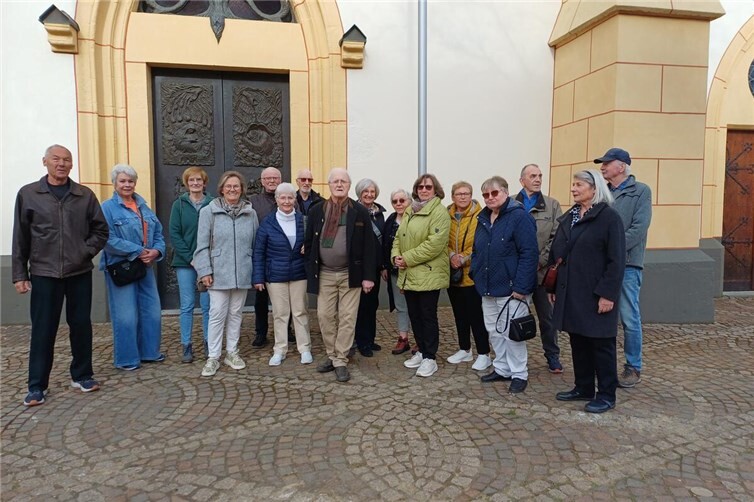 Jahrgang 1949/50 trifft sich in Ahrweiler zu Kirchenführung und Geselligkeit