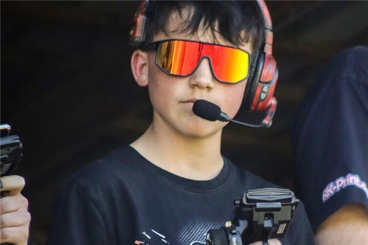 Thilo Baldes brilliert beim Jumpstart RC-Trophy Rennen in Ettlingen mit neuem Serpent 990 Evo R