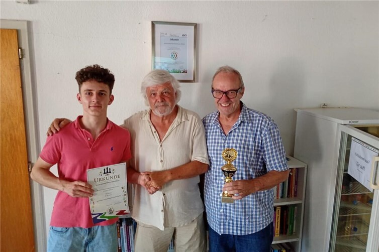 Luca Häusler gewinnt Pokalfinale / 2. Mannschaft Meister der B-Klasse