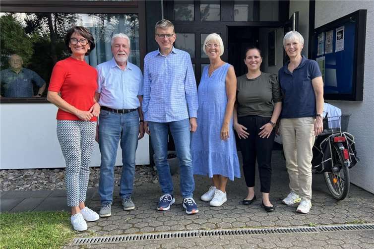 Landtagsabgeordnete Petra Schneider besuchte das Café SolidAHRität in Sinzig 