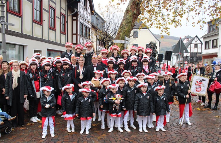Bad Neuenahr-Ahrweiler feiert Auftakt der fünften Jahreszeit
