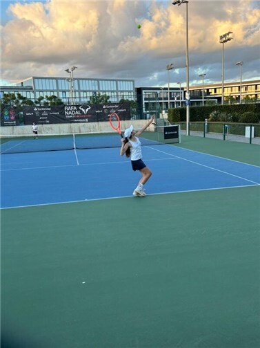 Zoe Bleffert überzeugt in Manacor