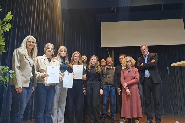 Europatag und Preisverleihung Landeswettbewerb Philosophie am Gymnasium Calvarienberg