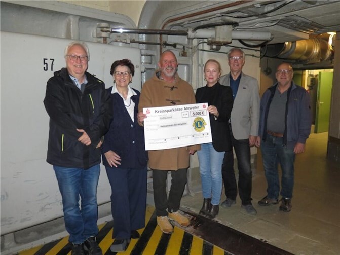 5000 Euro von den Lions für den Heimatverein